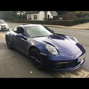 Meet your Posher, Petra